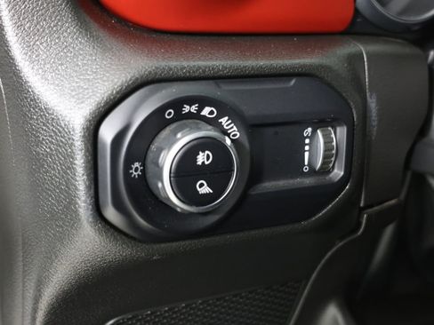 Used 2023 Jeep Gladiator Rubicon w/ LED Lighting Group AWD/4WD image 24