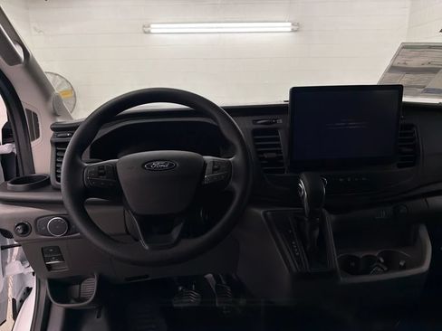 New 2026 Ford Transit 250 148 Medium Roof RWD image 9
