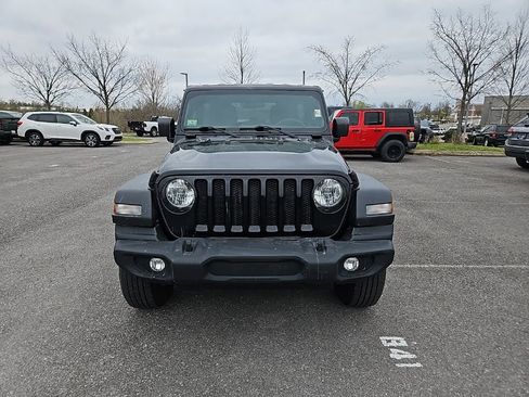 Used 2023 Jeep Wrangler Sport S image 2