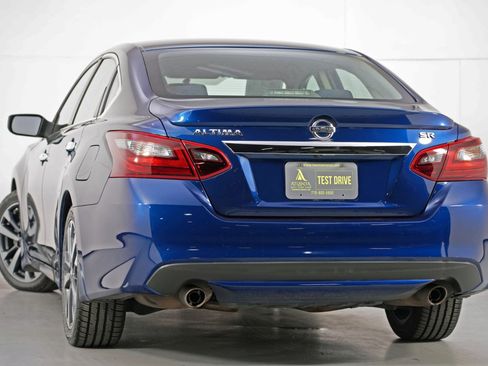 Used 2017 Nissan Altima 2.5 SR image 5
