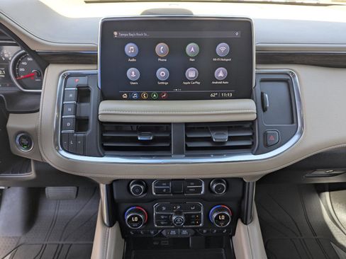 Used 2021 Chevrolet Tahoe Premier w/ Premium Package RWD image 29
