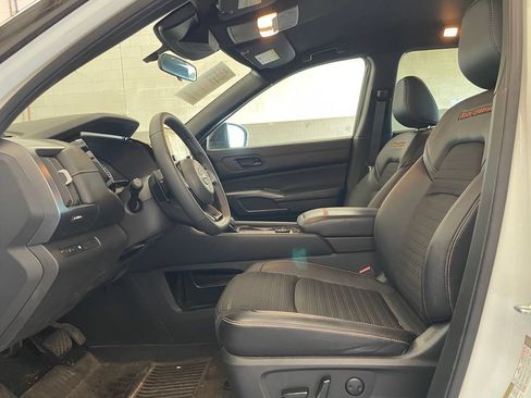Certified 2023 Nissan Pathfinder Rock Creek AWD/4WD image 10