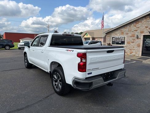 Used 2024 Chevrolet Silverado 1500 LT AWD/4WD image 4