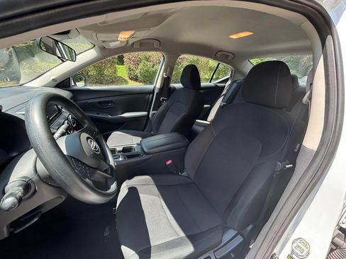 Used 2025 Nissan Sentra S FWD image 22