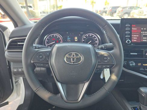 Used 2024 Toyota Camry SE AWD/4WD image 23