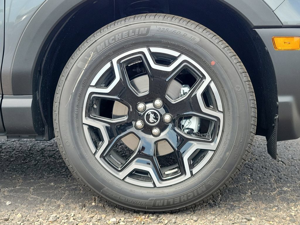 New 2026 Ford Bronco Sport Outer Banks w/ Outer Banks Tech Package+ AWD/4WD image 9