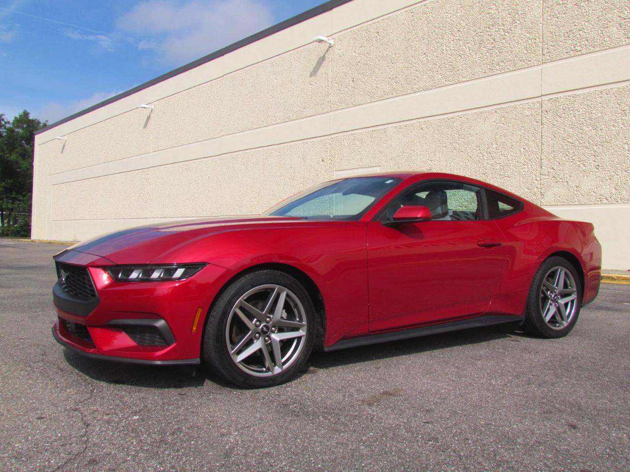 Used 2024 Ford Mustang EcoBoost RWD image 2