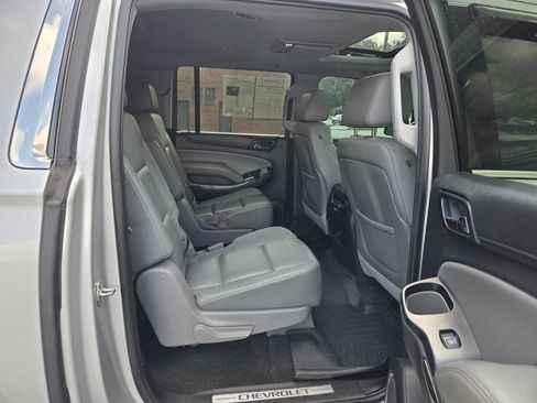 Used 2015 Chevrolet Suburban LT AWD/4WD image 19