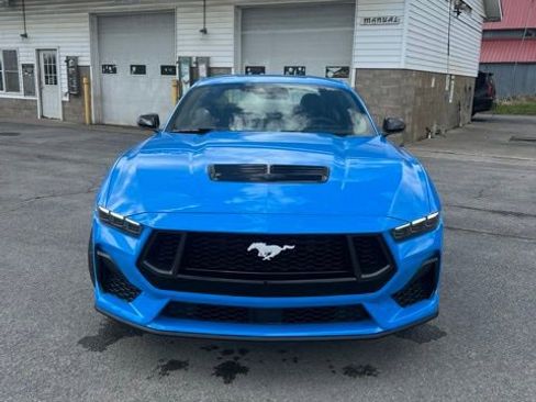 Used 2026 Ford Mustang GT RWD image 2
