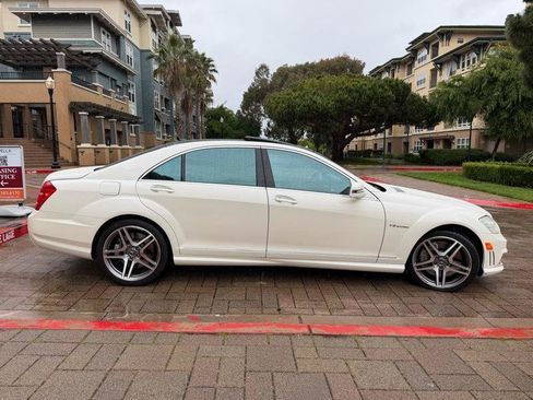Used 2012 Mercedes-Benz S 63 AMG image 16