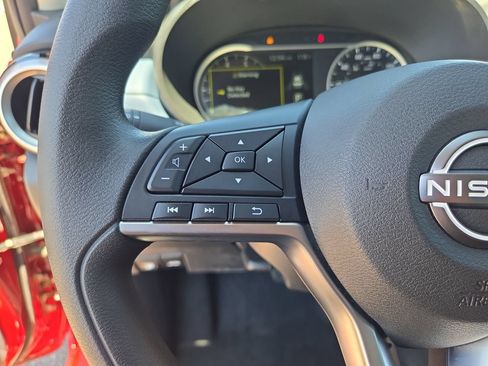 Used 2025 Nissan Versa SV w/ Trunk Package FWD image 16