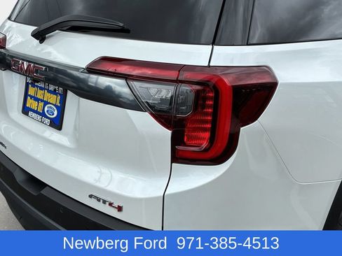 Used 2023 GMC Acadia AT4 AWD/4WD image 32