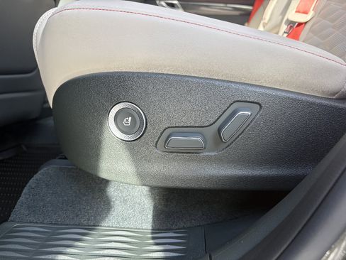 Used 2025 Genesis GV80 3.5T e-SC image 41