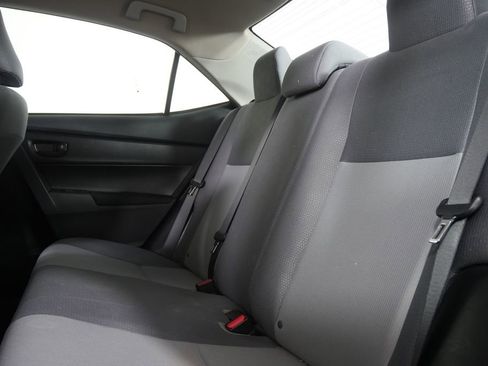 Used 2017 Toyota Corolla L FWD image 9