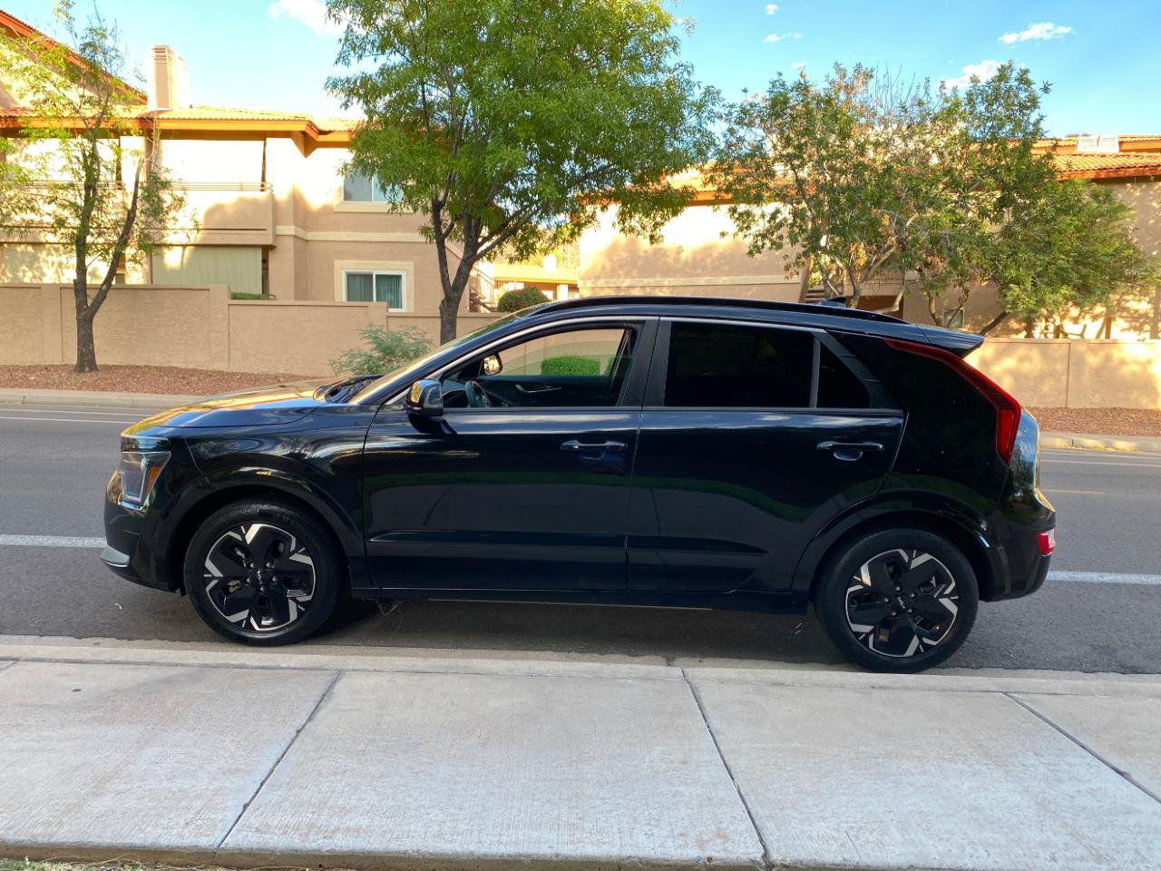 Used 2023 Kia Niro Wind FWD image 13
