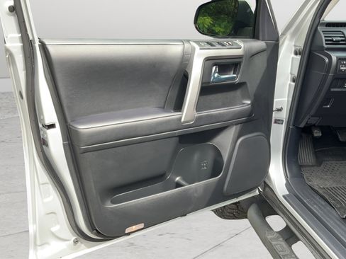 Used 2023 Toyota 4Runner SR5 Premium w/ Moonroof Package RWD image 11