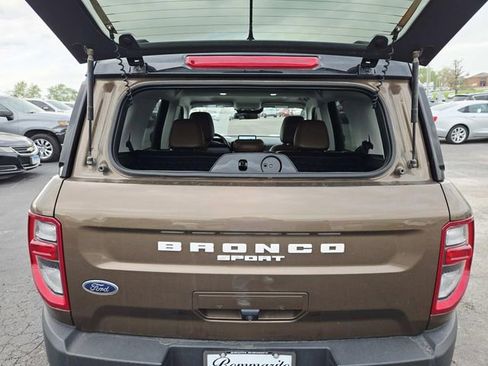 Used 2022 Ford Bronco Sport Outer Banks w/ Tech Package AWD/4WD image 12