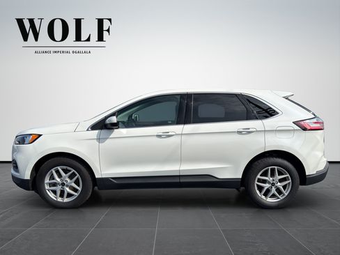 Used 2024 Ford Edge SEL w/ Convenience Package AWD/4WD image 7