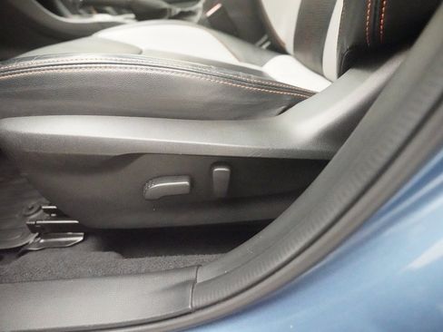 Used 2022 Subaru Crosstrek 2.5i Limited image 29