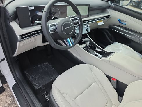 New 2026 Hyundai Tucson SEL image 4