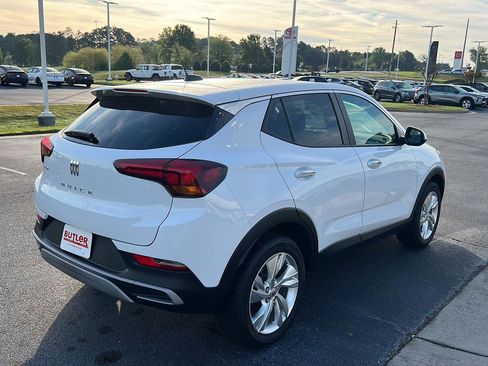Used 2025 Buick Encore GX Preferred image 6