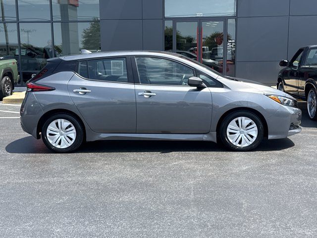 Certified 2025 Nissan Leaf S FWD image 2
