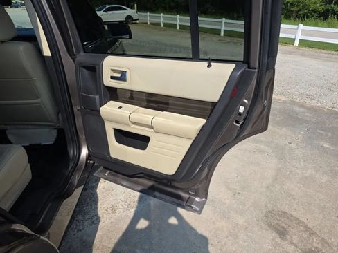 Used 2019 Ford Flex SEL w/ Equipment Group 202A FWD image 44