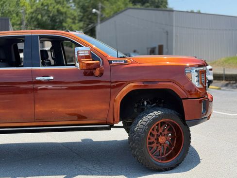 Used 2021 GMC Sierra 2500 Denali w/ Denali Ultimate Package AWD/4WD image 10