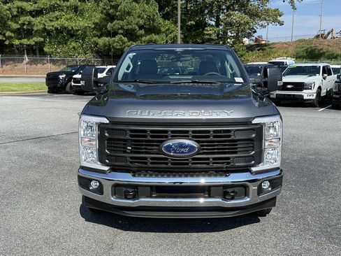 New 2026 Ford F250 XL w/ XL Driver Assist Package RWD image 2