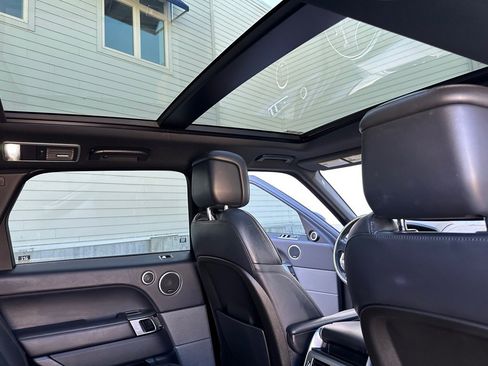 Used 2019 Land Rover Range Rover Sport Supercharged image 22