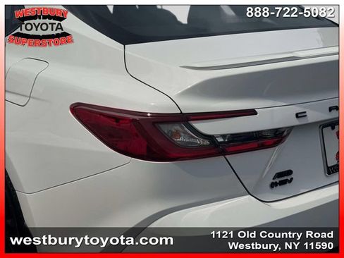 Used 2025 Toyota Camry SE w/ Convenience Package AWD/4WD image 13