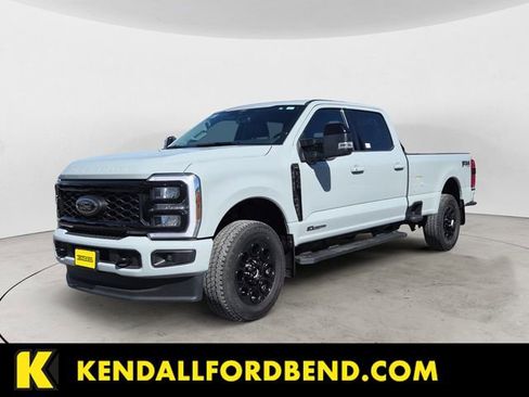 Certified 2025 Ford F350 Lariat w/ Black Appearance Package image 1