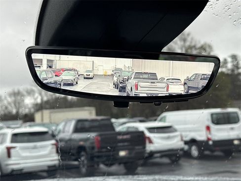 Used 2026 GMC Sierra 2500 Denali Ultimate image 32