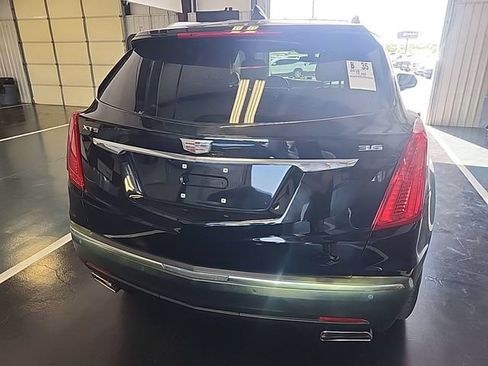 Used 2018 Cadillac XT5 FWD image 7
