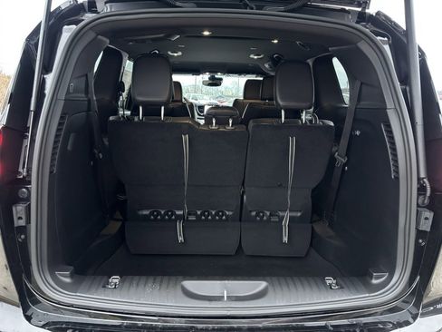 New 2026 Chrysler Pacifica Select image 33