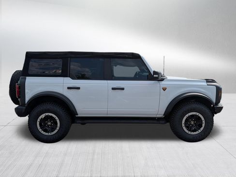 Used 2022 Ford Bronco Badlands AWD/4WD image 8