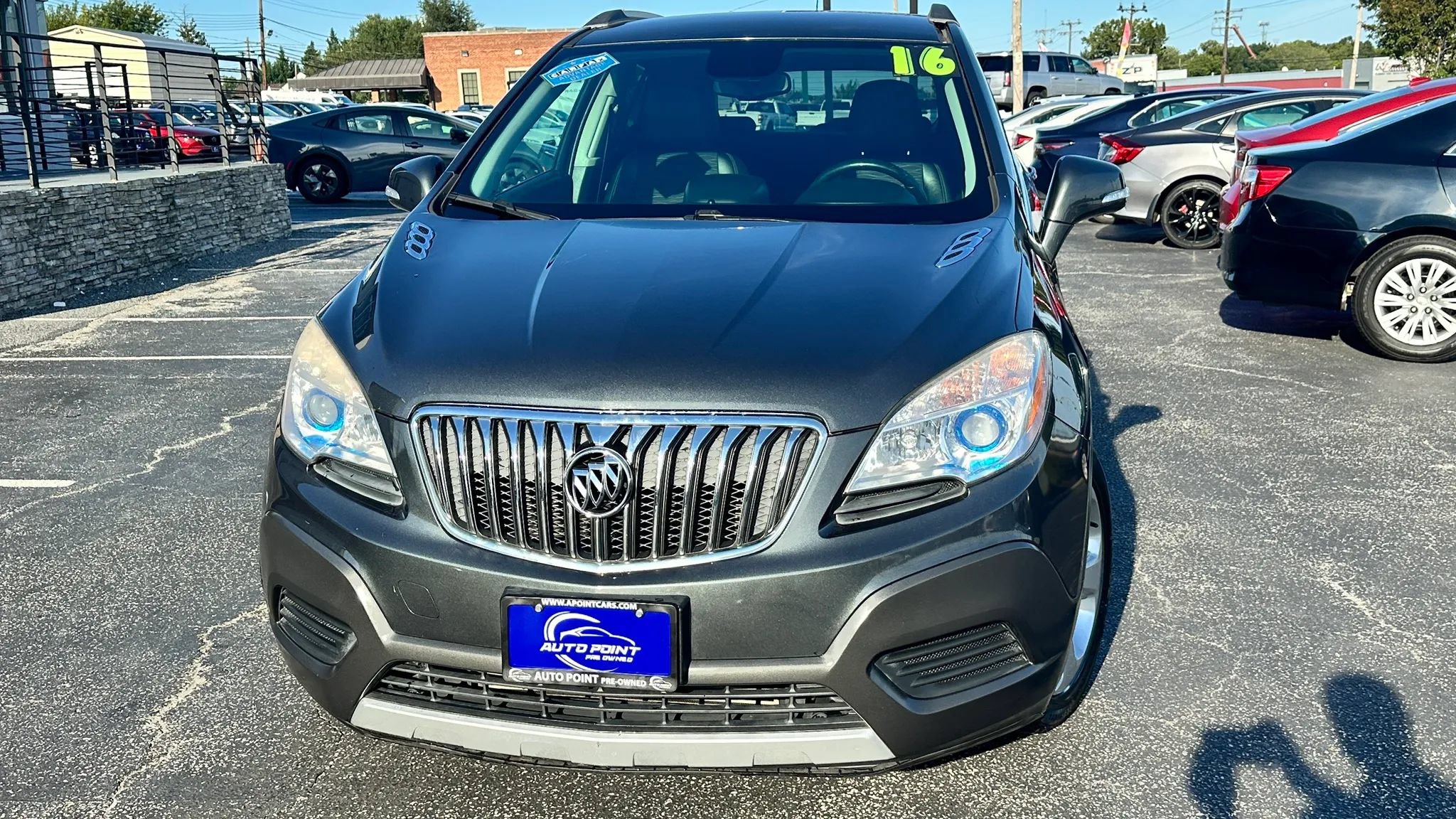 Used 2016 Buick Encore FWD image 2