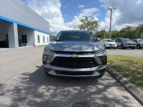 Used 2023 Chevrolet Blazer LT FWD image 2