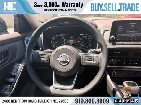 Used 2022 Nissan Rogue S FWD image 25
