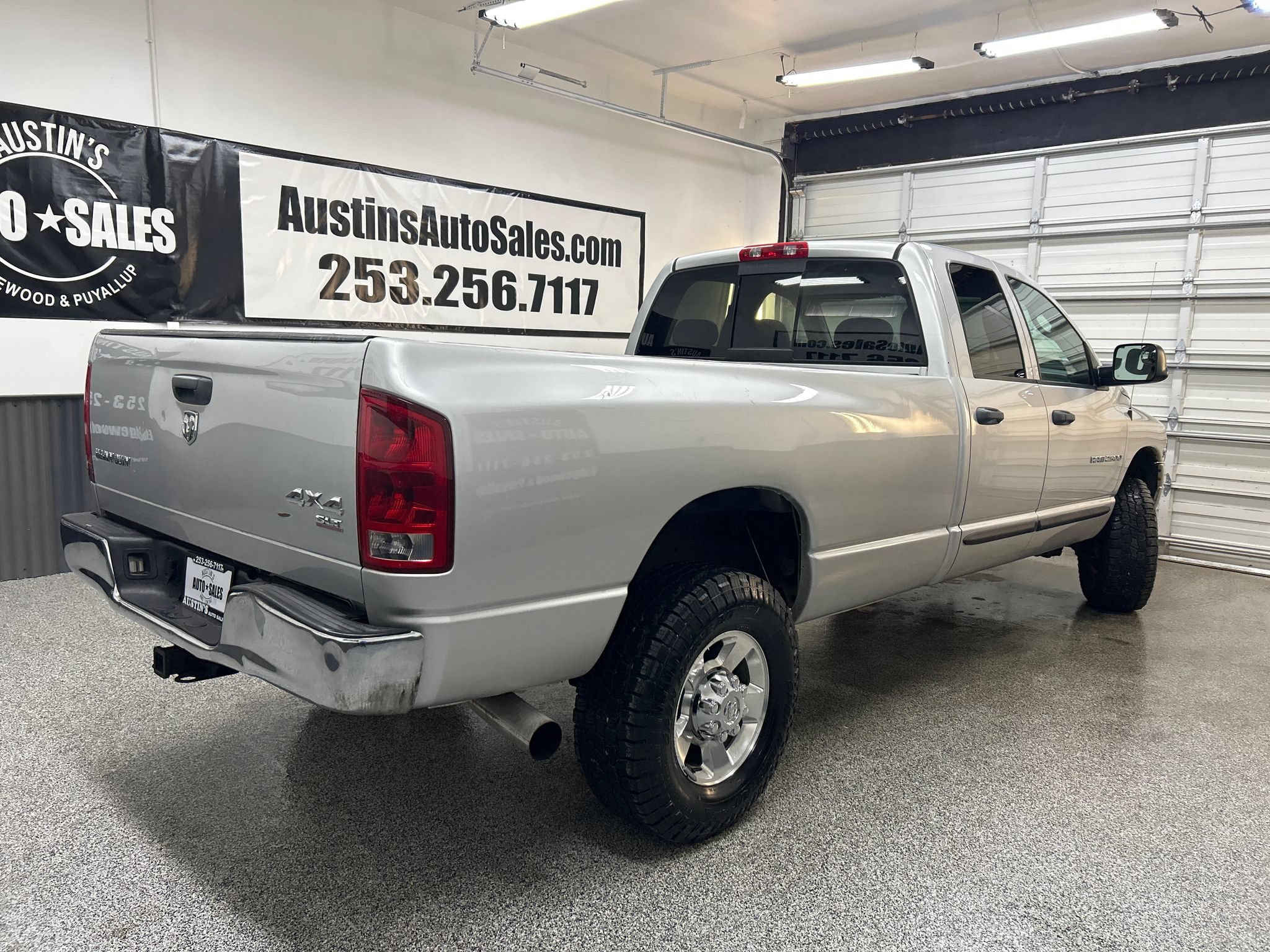 Used 2005 Dodge Ram 2500 Truck SLT w/ Quad Cab Big Horn Value Group AWD/4WD image 6
