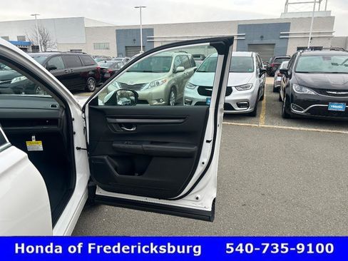 Certified 2026 Honda CR-V LX image 31