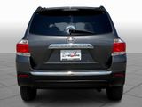 Used 2012 Toyota Highlander FWD image 4