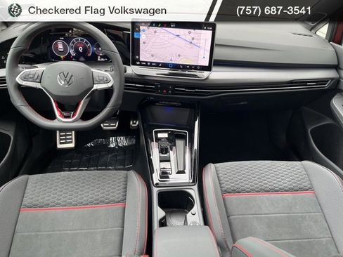 New 2025 Volkswagen GTI SE image 4