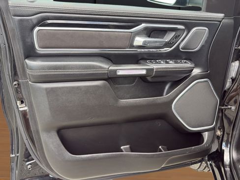 Used 2022 RAM 1500 Laramie AWD/4WD image 21