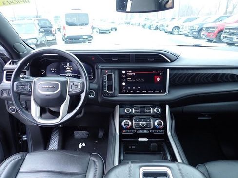 Used 2022 GMC Yukon Denali image 21