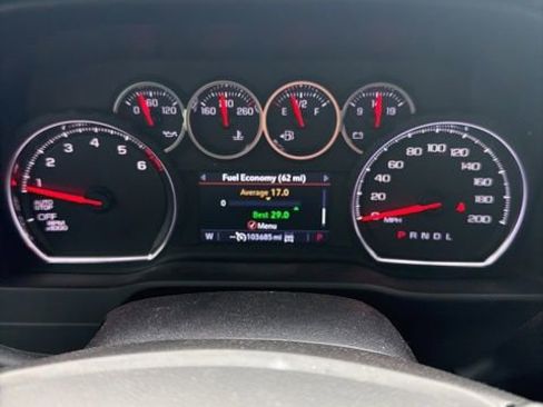 Used 2020 Chevrolet Silverado 1500 LT w/ Fleet Comfort Package AWD/4WD image 11