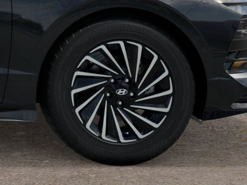 New 2026 Hyundai Sonata Limited FWD image 8