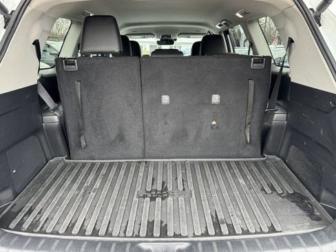 Used 2024 Toyota Grand Highlander Limited image 36