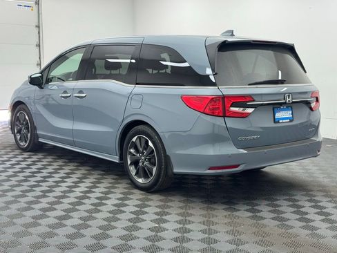 Used 2024 Honda Odyssey Elite image 11