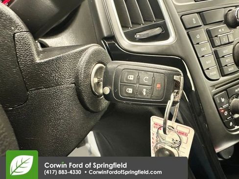 Used 2018 Buick Cascada Premium image 22